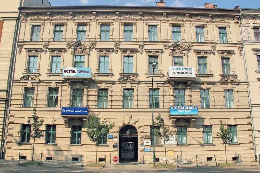 Grand Central Hostel Krakow Bagian luar foto